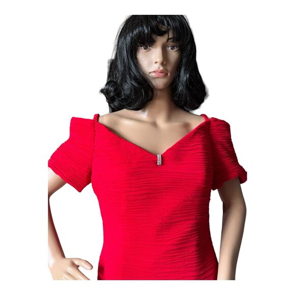 NWT Vintage Cache Red off shoulder ruched sexy dress size medium - Picture 3 of 16